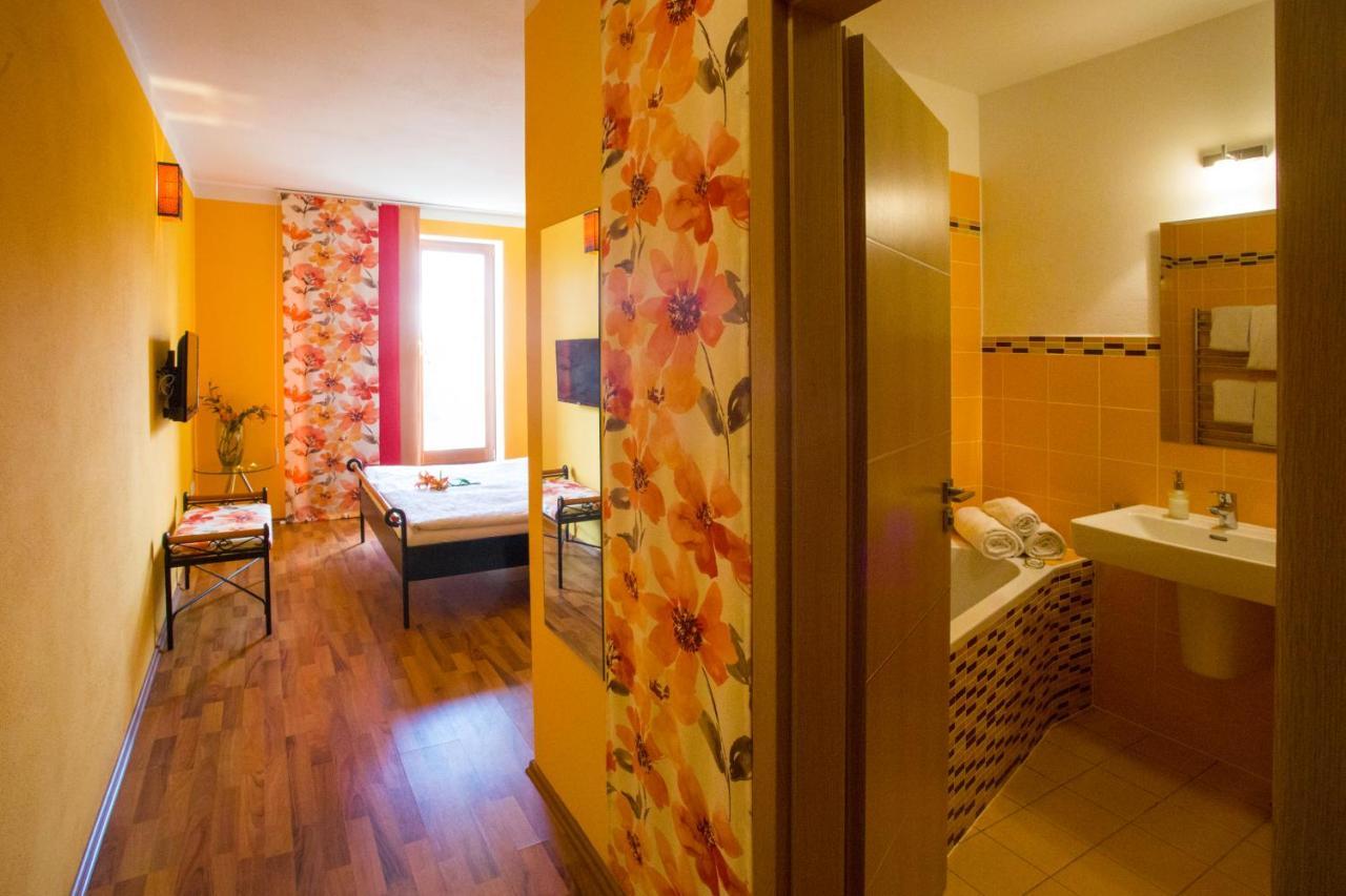 Design Hotel Romantick เชบอนย์ ภายนอก รูปภาพ